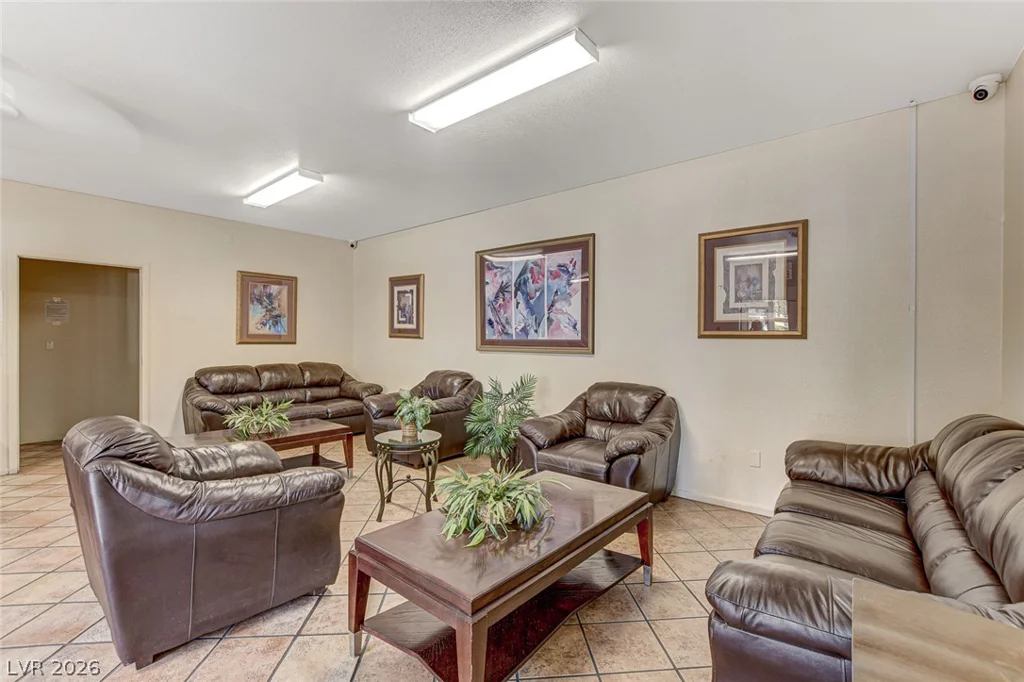 5751 Hacienda, Las Vegas, NV 89122