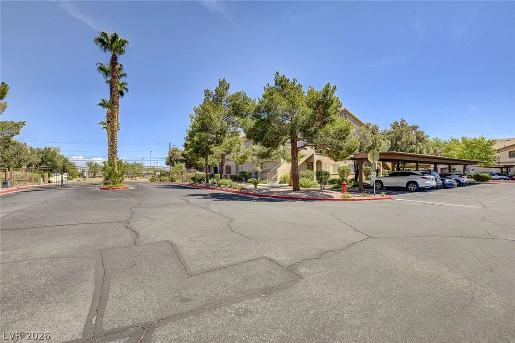 5751 Hacienda, Las Vegas, NV 89122