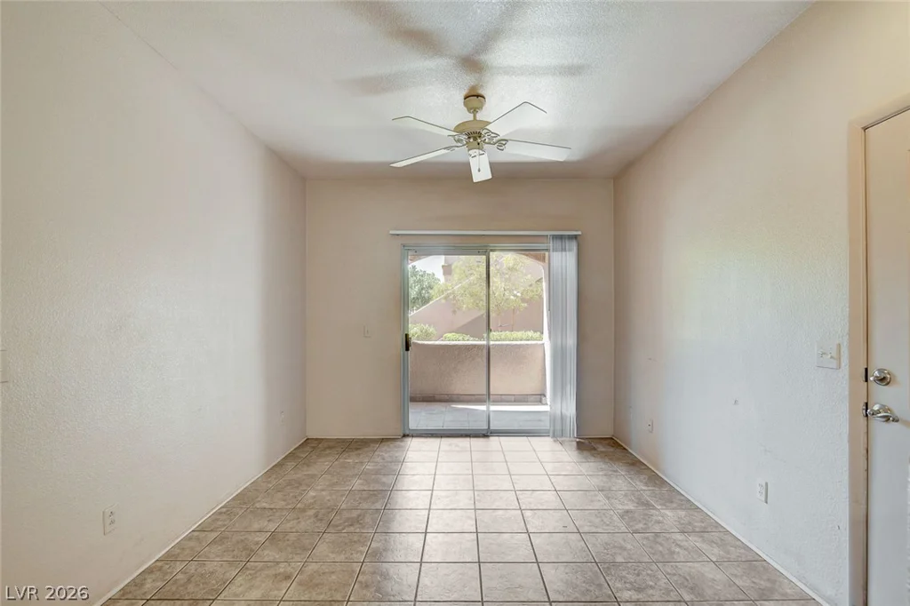 5751 Hacienda, Las Vegas, NV 89122
