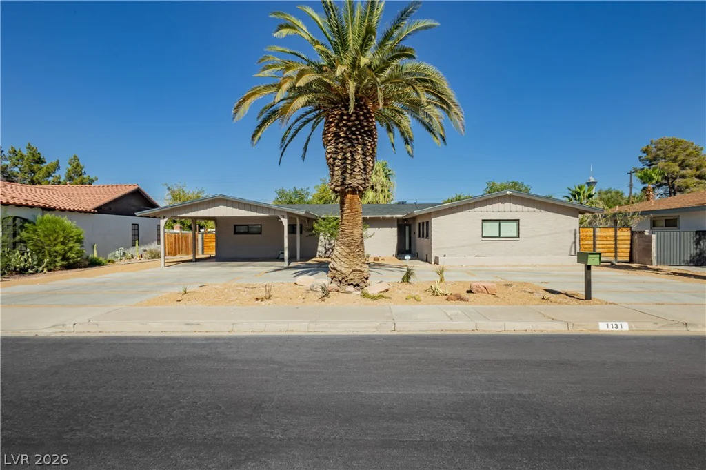 1131 Strong, Las Vegas, NV 89102