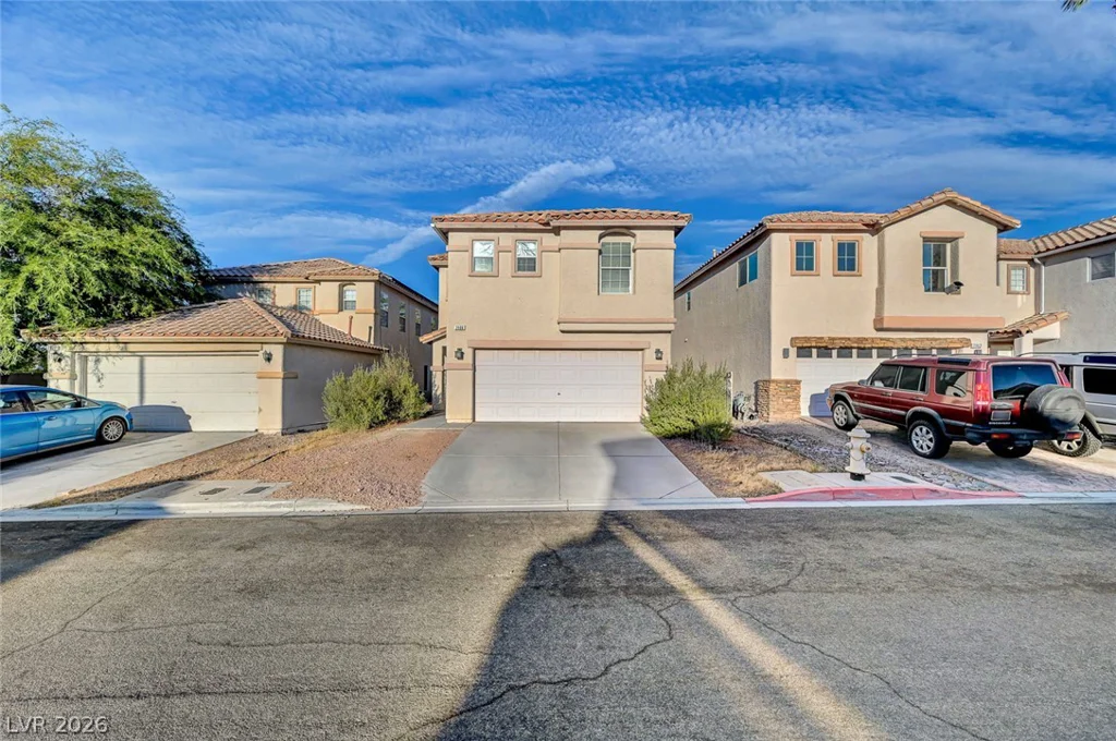 3966 Shimmering Plains, Las Vegas, NV 89129