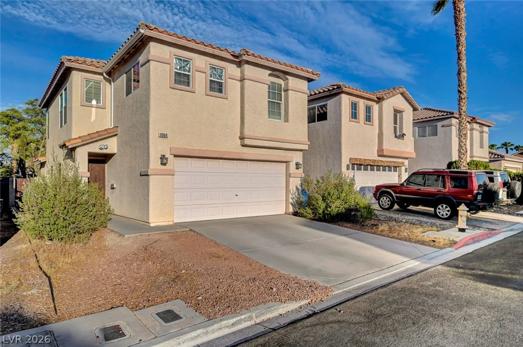 3966 Shimmering Plains, Las Vegas, NV 89129