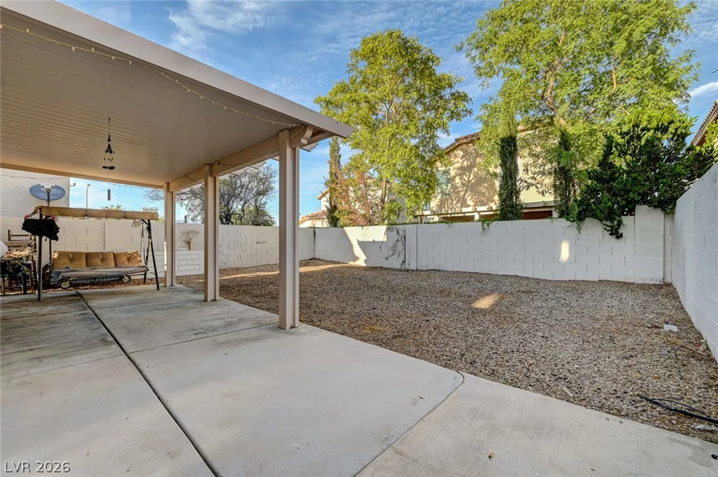 3966 Shimmering Plains, Las Vegas, NV 89129