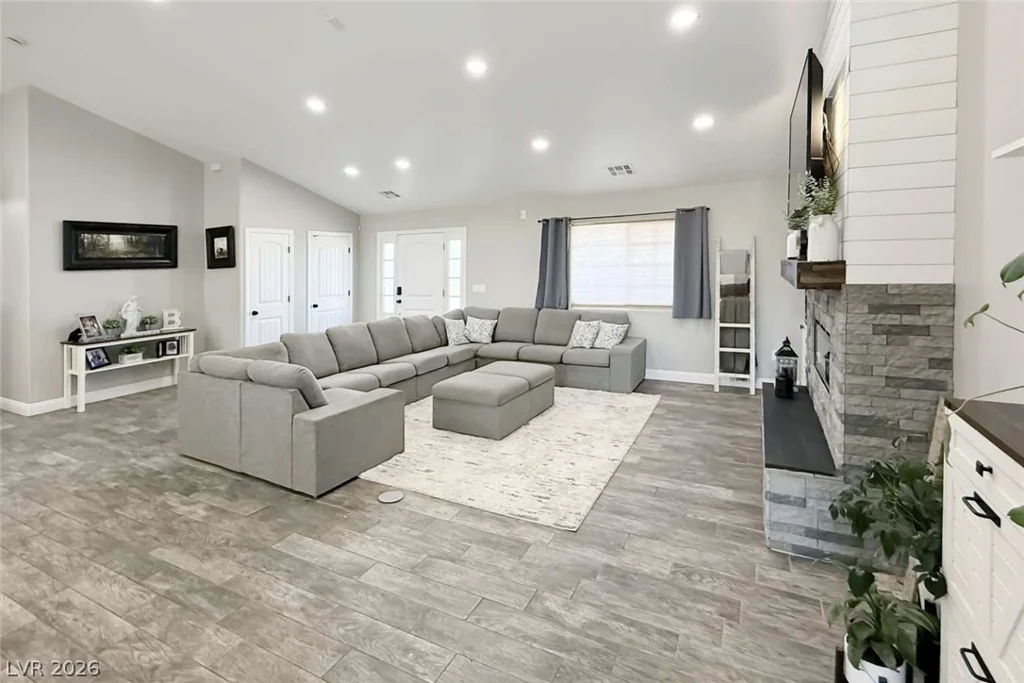 201 Lupin, Pahrump, NV 89048