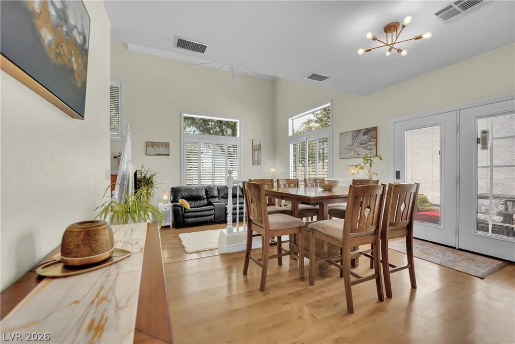 1532 Stone Valley, Las Vegas, NV 89183