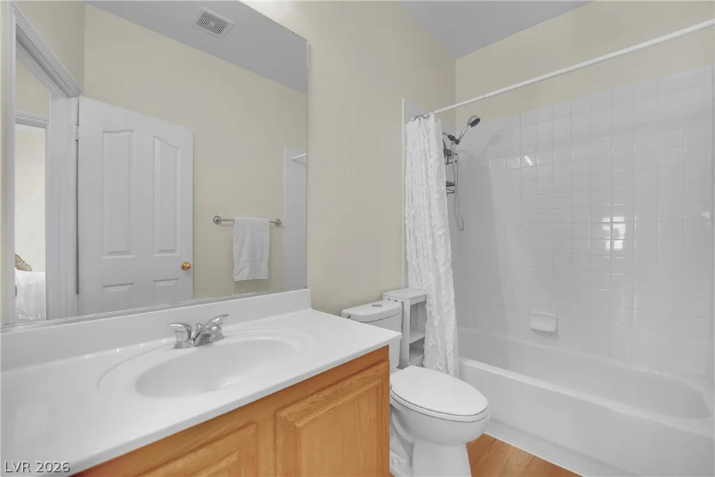 1532 Stone Valley, Las Vegas, NV 89183