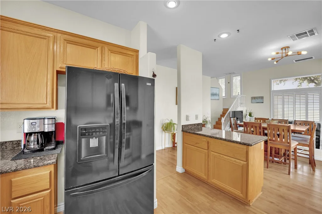1532 Stone Valley, Las Vegas, NV 89183