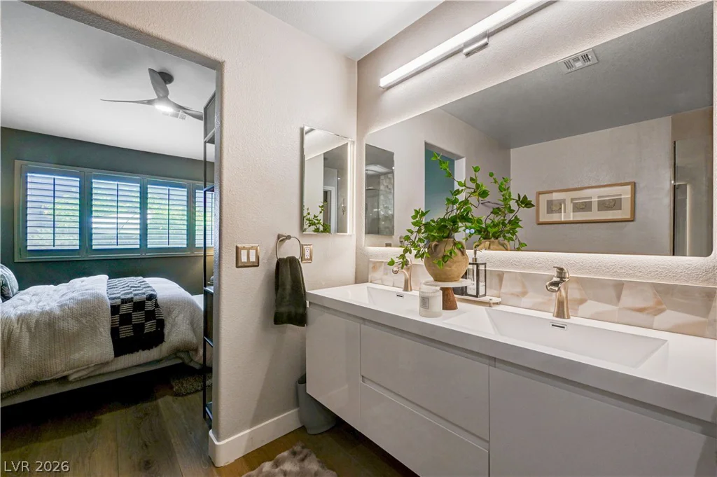 423 Red Canvas, Las Vegas, NV 89144