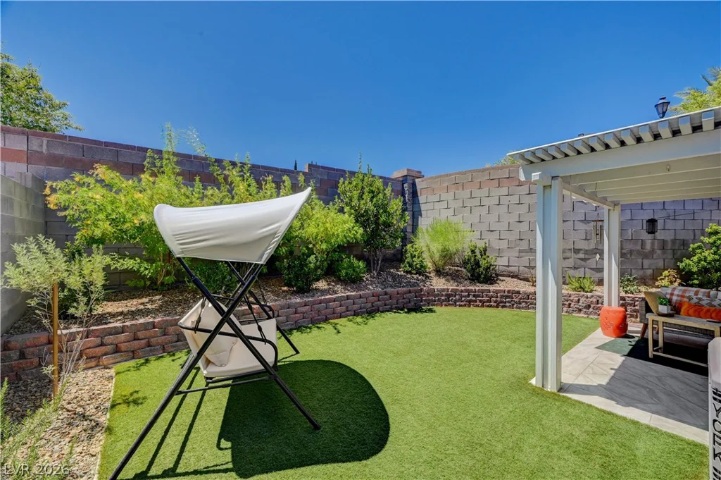 423 Red Canvas, Las Vegas, NV 89144