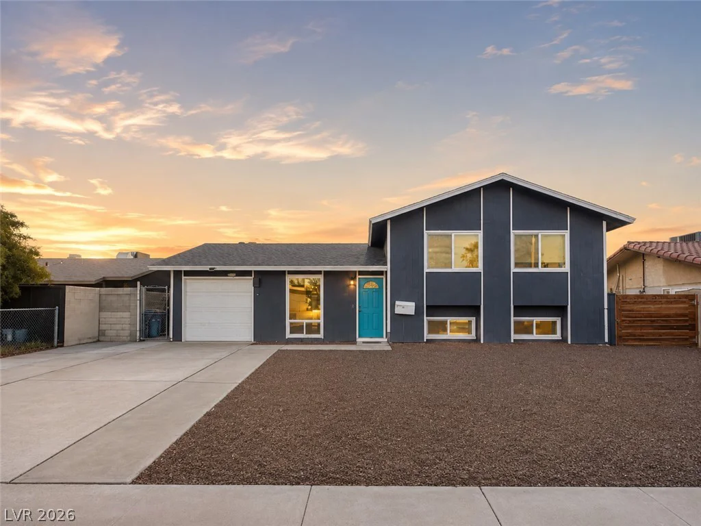 813 Cline, Las Vegas, NV 89145