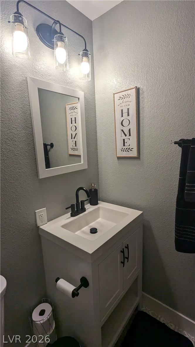 813 Cline, Las Vegas, NV 89145