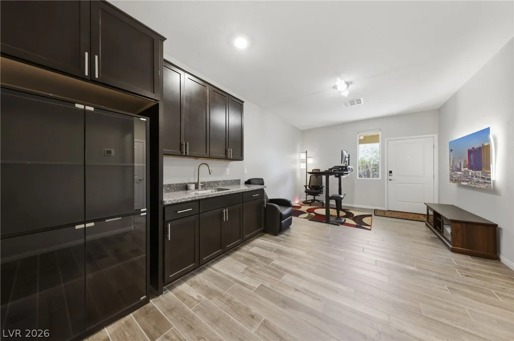 5795 Park, Las Vegas, NV 89149