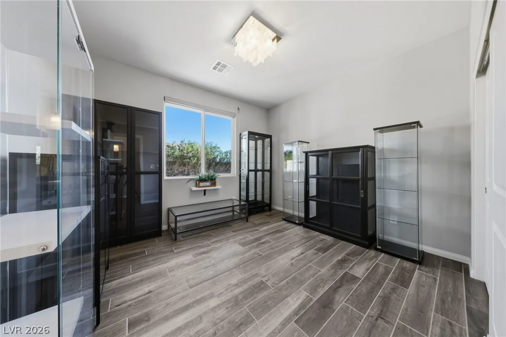 5795 Park, Las Vegas, NV 89149