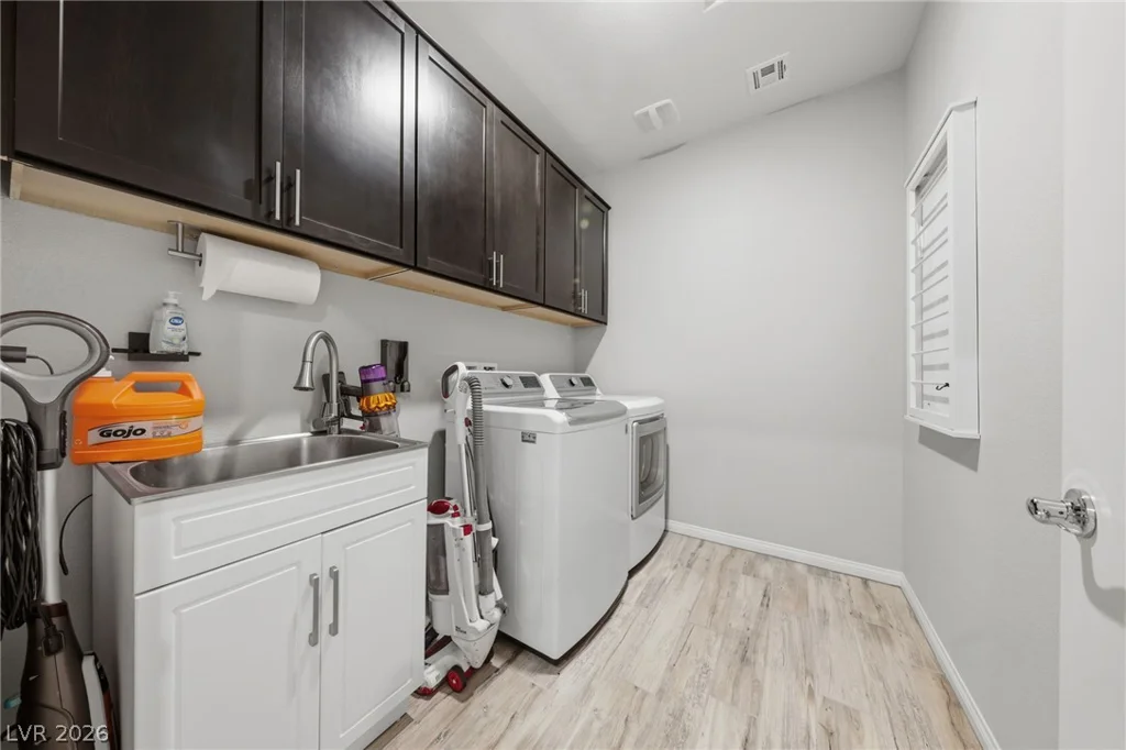 5795 Park, Las Vegas, NV 89149