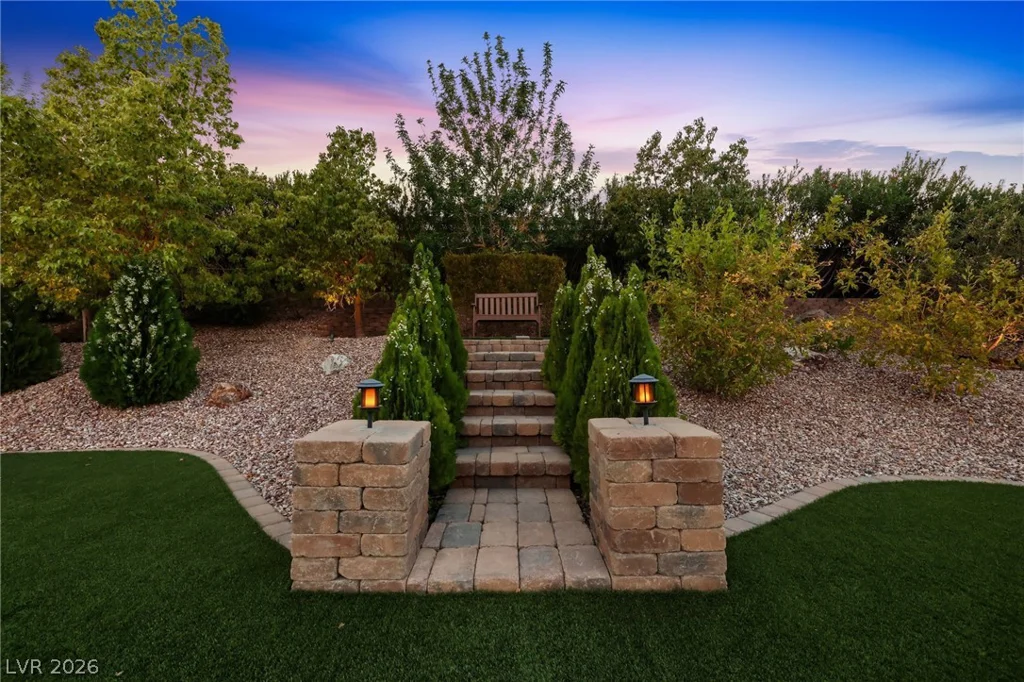 5795 Park, Las Vegas, NV 89149