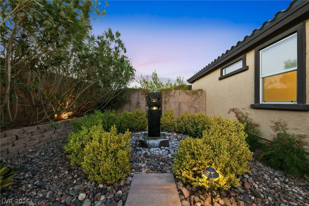 5795 Park, Las Vegas, NV 89149