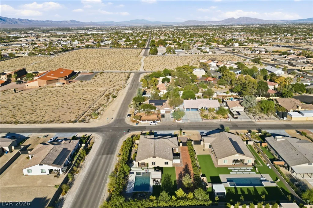 5795 Park, Las Vegas, NV 89149