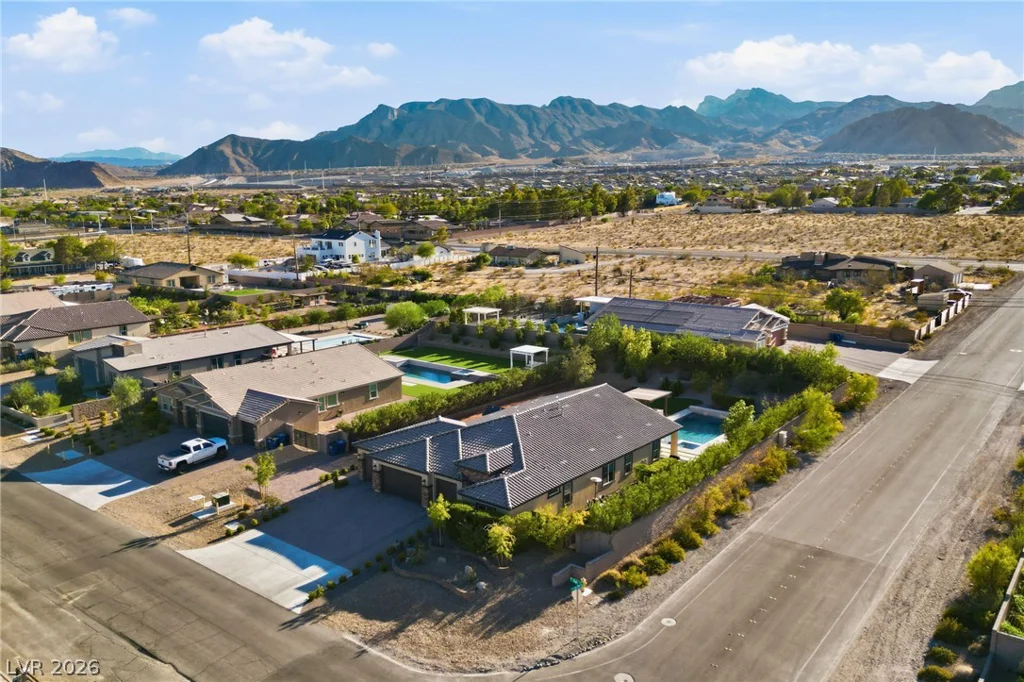 5795 Park, Las Vegas, NV 89149