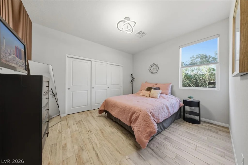 5795 Park, Las Vegas, NV 89149