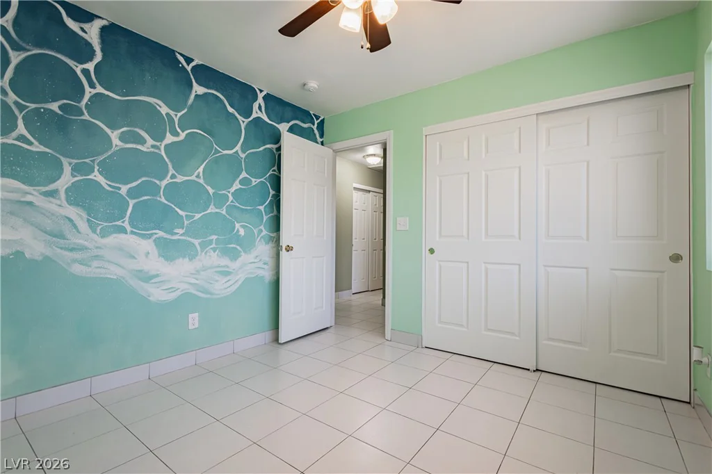 1904 Carey, North Las Vegas, NV 89032
