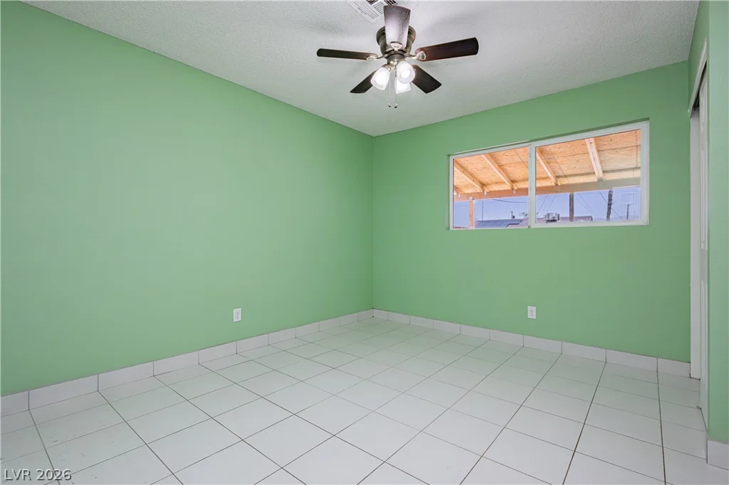 1904 Carey, North Las Vegas, NV 89032