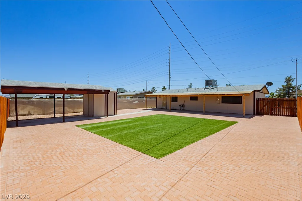 1904 Carey, North Las Vegas, NV 89032
