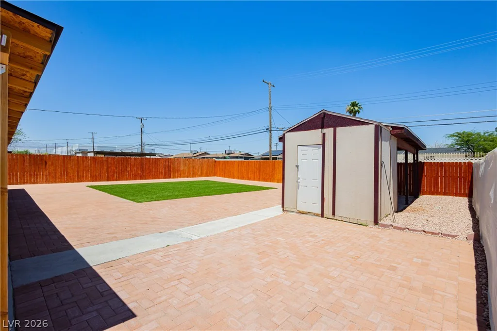 1904 Carey, North Las Vegas, NV 89032