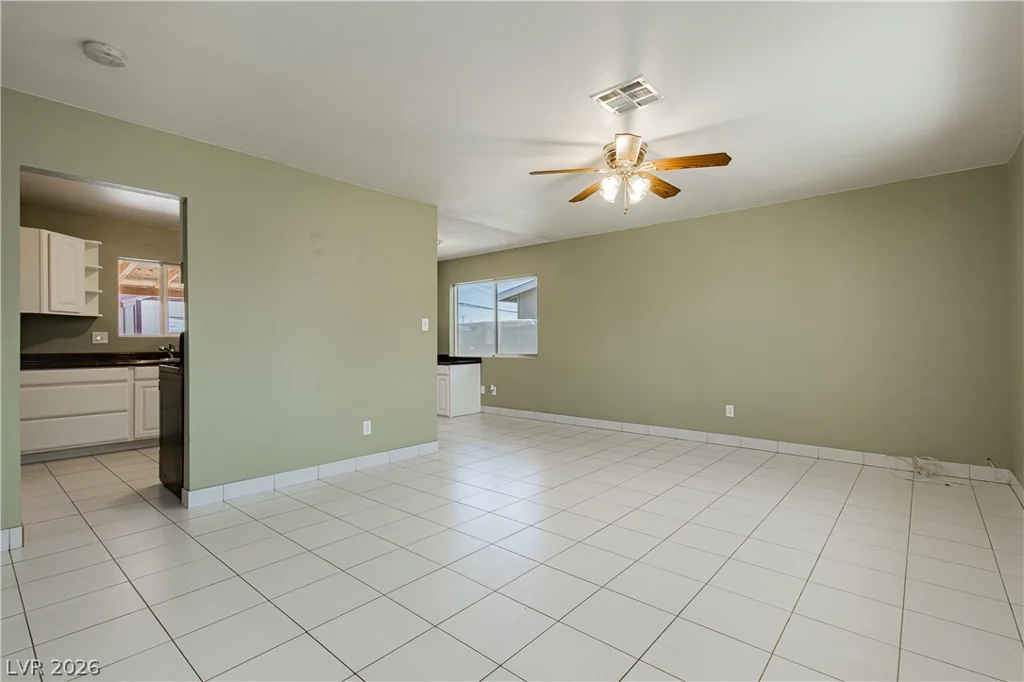 1904 Carey, North Las Vegas, NV 89032