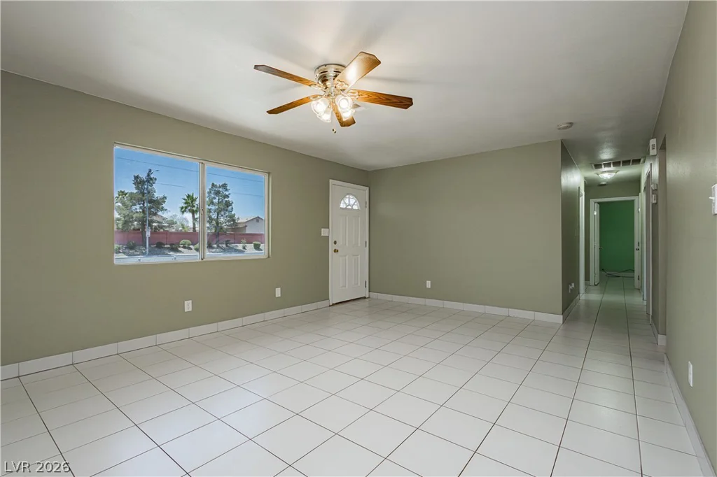 1904 Carey, North Las Vegas, NV 89032