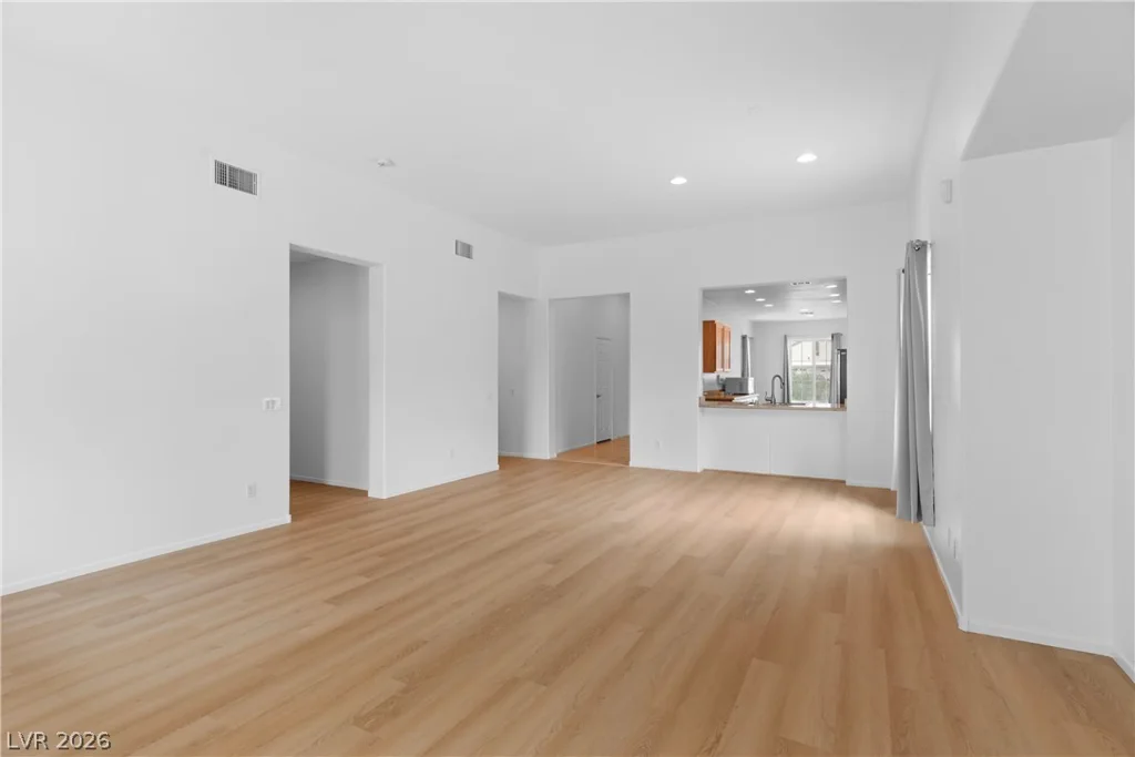6285 Rock Dove, Las Vegas, NV 89122