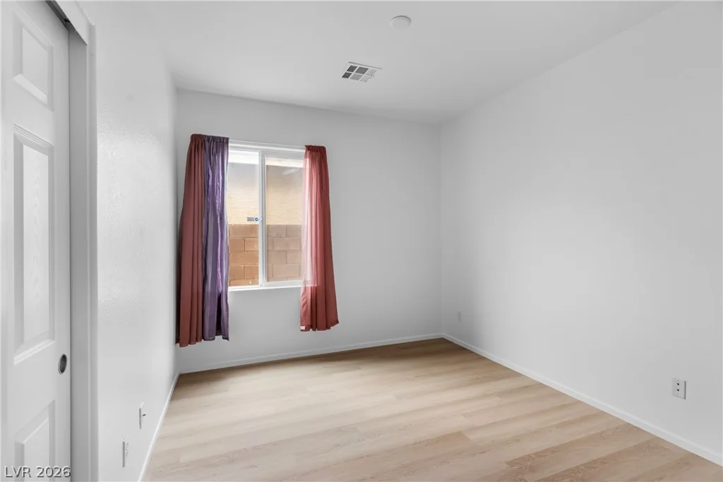 6285 Rock Dove, Las Vegas, NV 89122