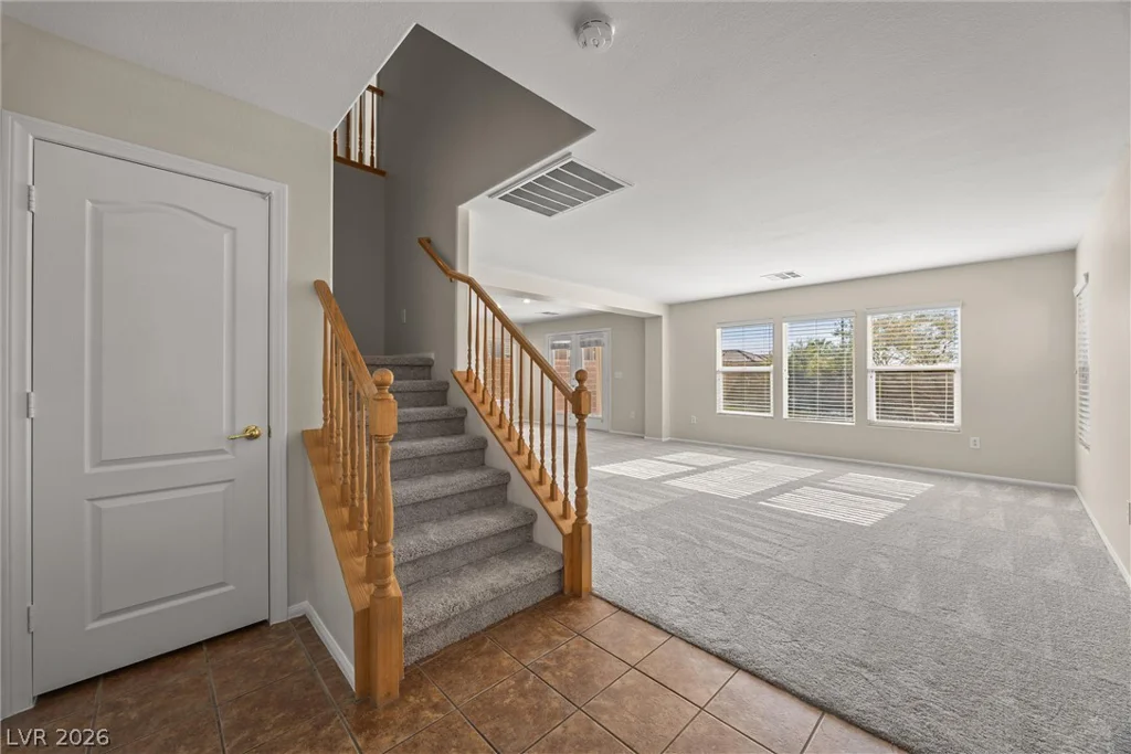 6512 Chatterer, North Las Vegas, NV 89084