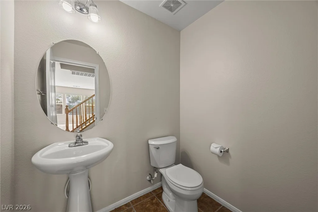 6512 Chatterer, North Las Vegas, NV 89084