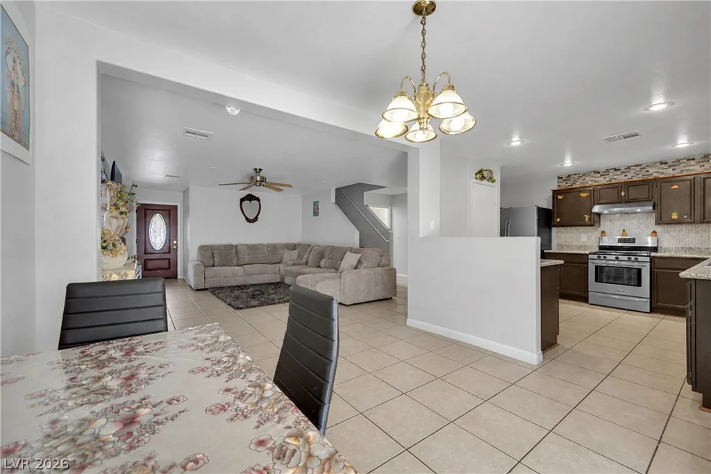 5311 Georgeson, Las Vegas, NV 89110