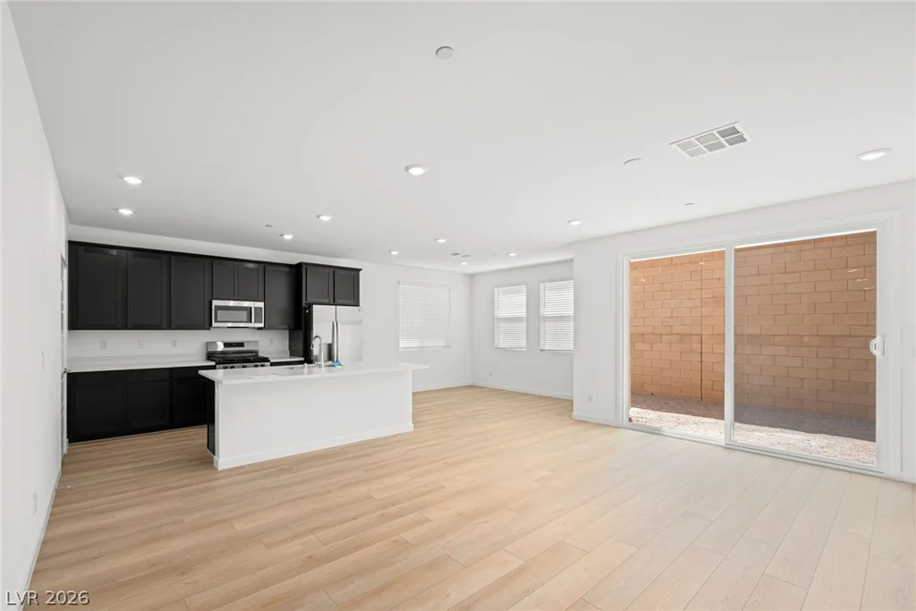 3623 Dusted Glow, Henderson, NV 89044