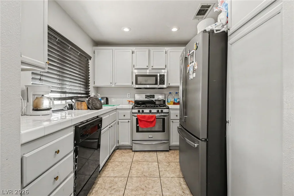 5534 Indigo Hills, North Las Vegas, NV 89031