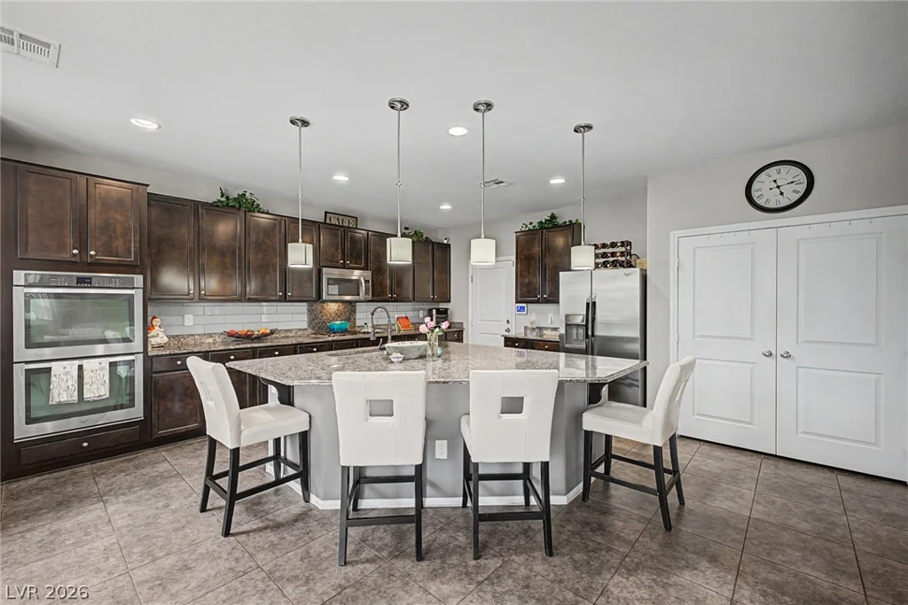 10313 Aragon Crown, Las Vegas, NV 89135
