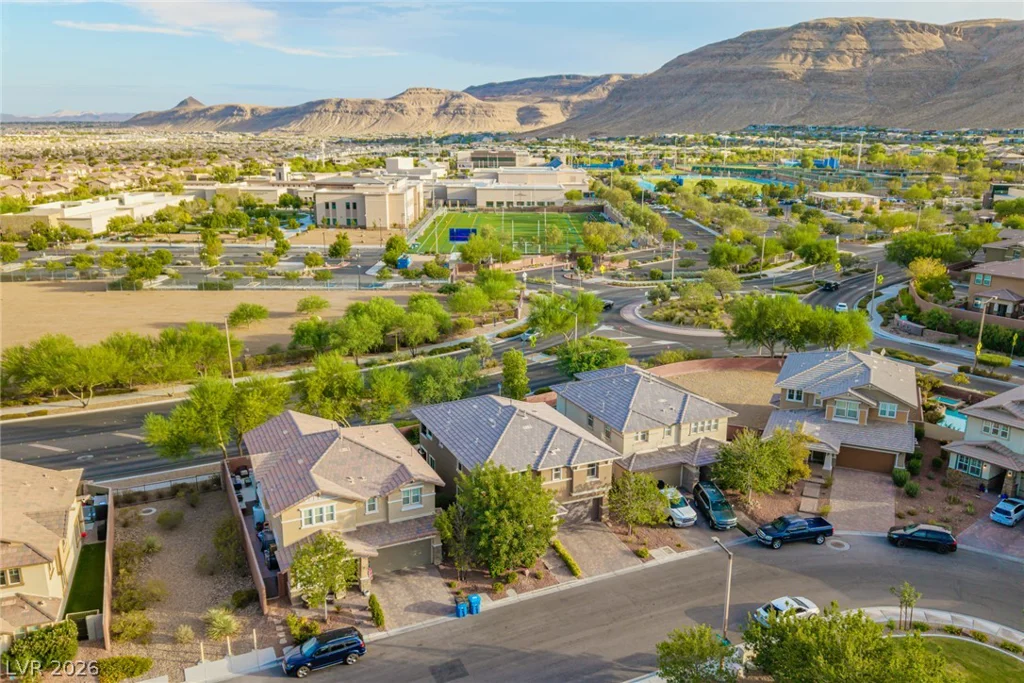 10313 Aragon Crown, Las Vegas, NV 89135