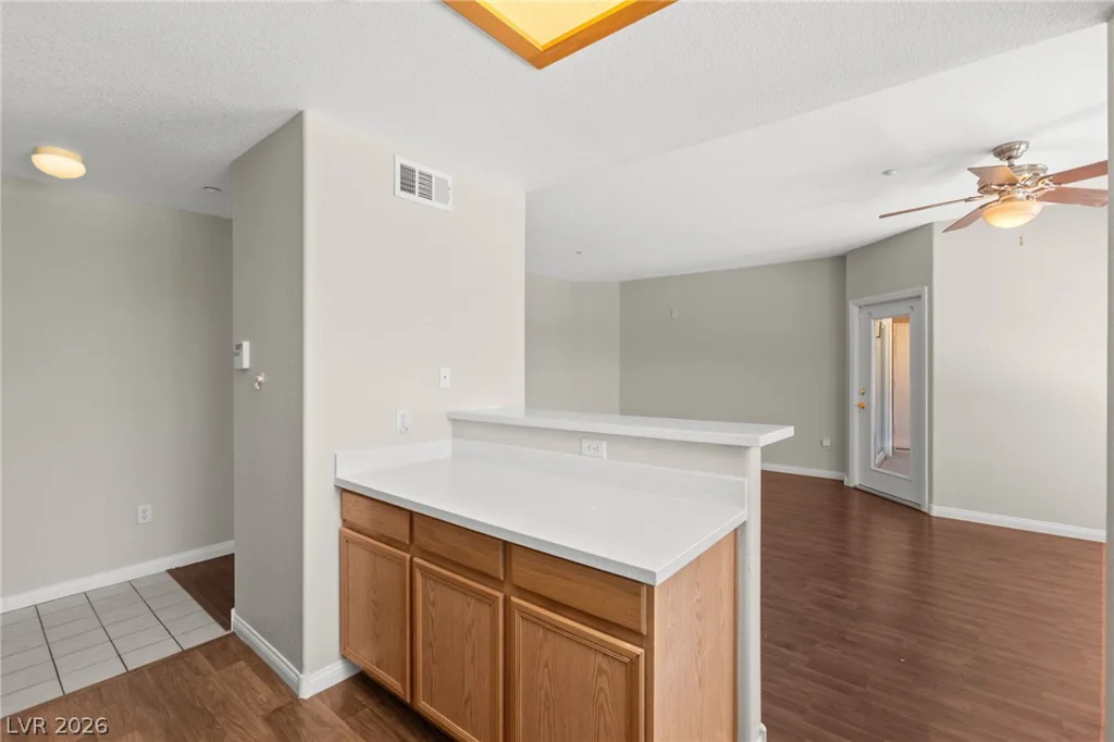 830 Carnegie, Henderson, NV 89052