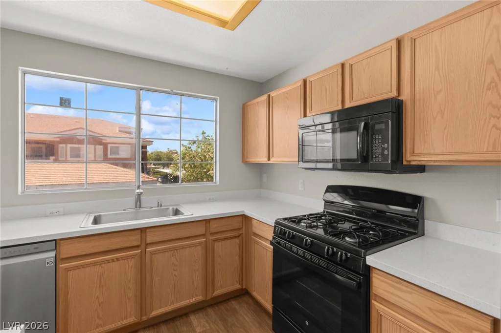 830 Carnegie, Henderson, NV 89052