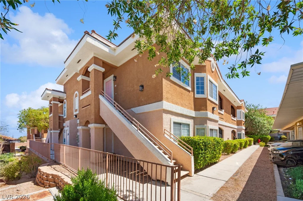 830 Carnegie, Henderson, NV 89052