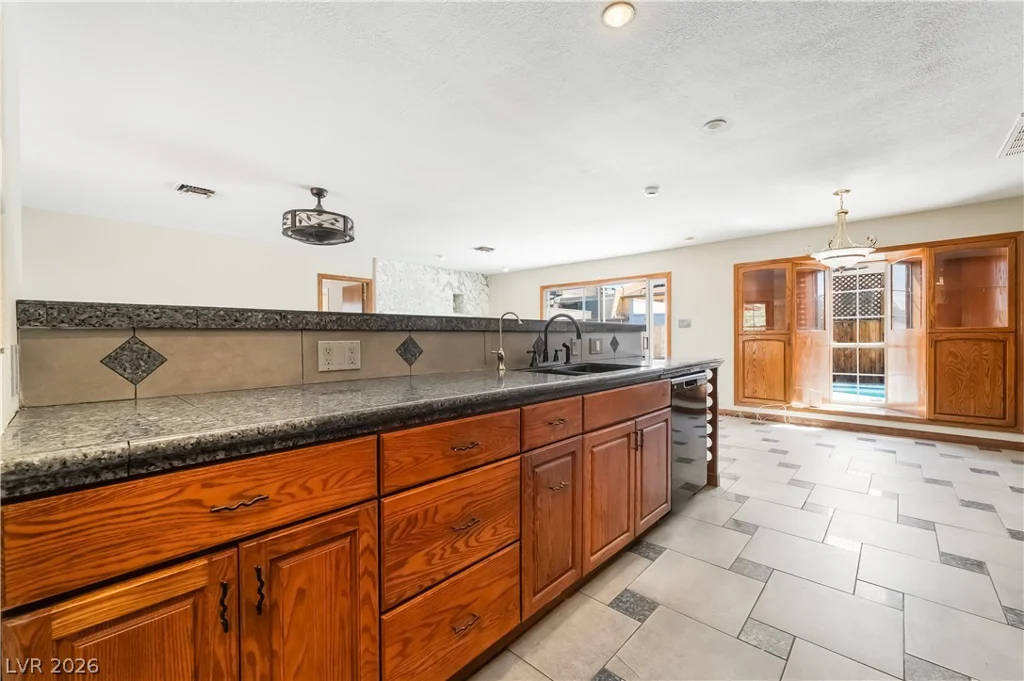 3470 El Camino Real, Las Vegas, NV 89121