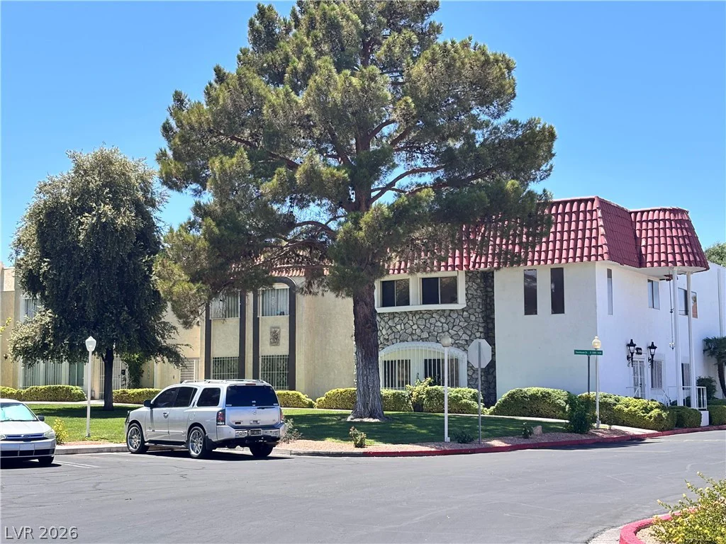 3470 El Camino Real, Las Vegas, NV 89121