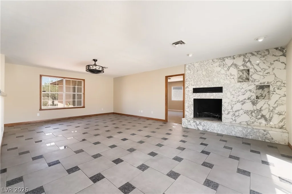 3470 El Camino Real, Las Vegas, NV 89121