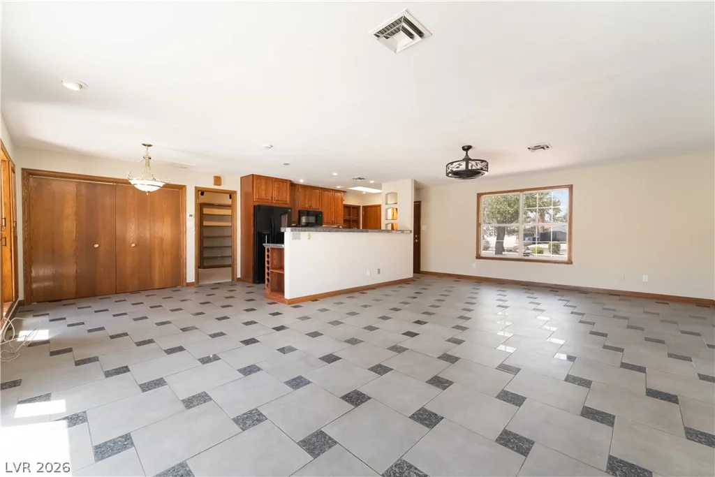 3470 El Camino Real, Las Vegas, NV 89121