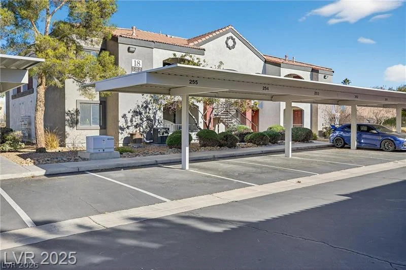 950 Seven Hills, Henderson, NV 89052