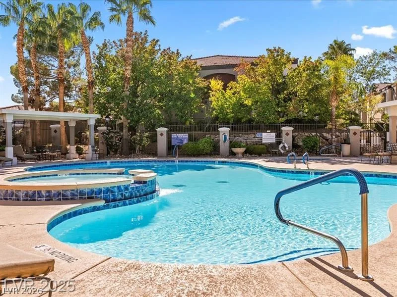 950 Seven Hills, Henderson, NV 89052