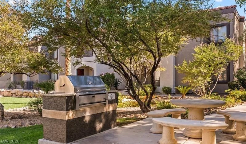 950 Seven Hills, Henderson, NV 89052