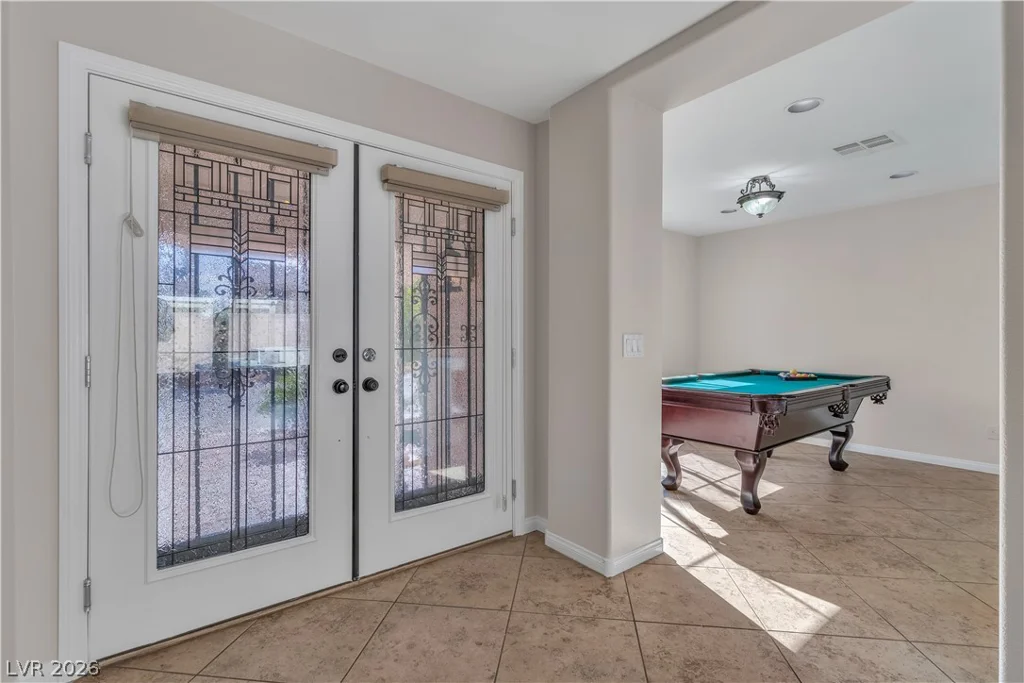 9967 Pipestone, Las Vegas, NV 89141