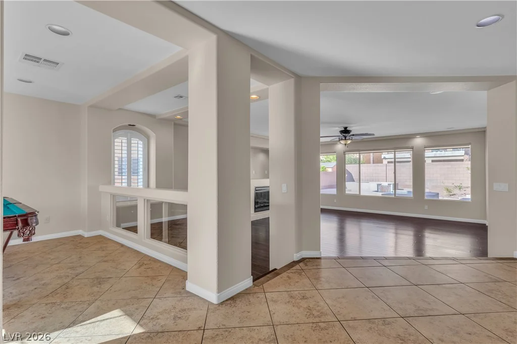 9967 Pipestone, Las Vegas, NV 89141